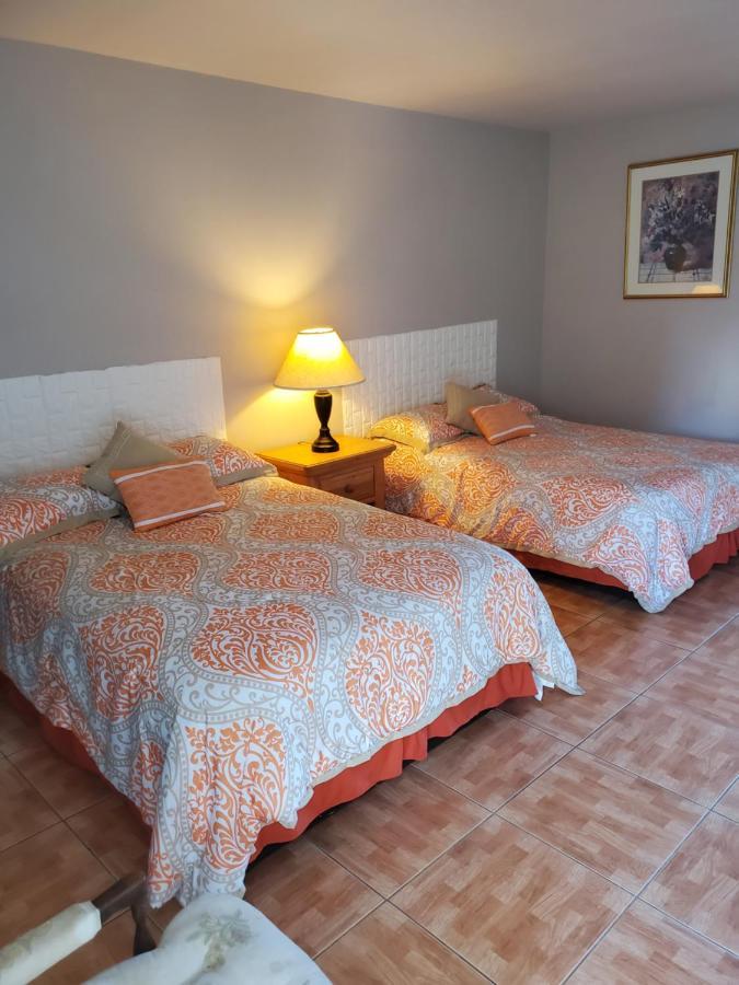 Conty'S Motel Naples Manor Екстер'єр фото