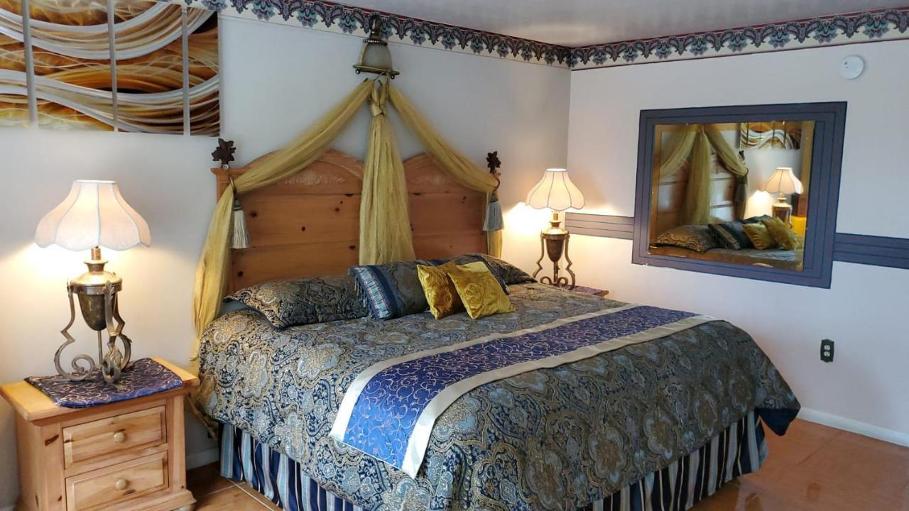 Conty'S Motel Naples Manor Екстер'єр фото